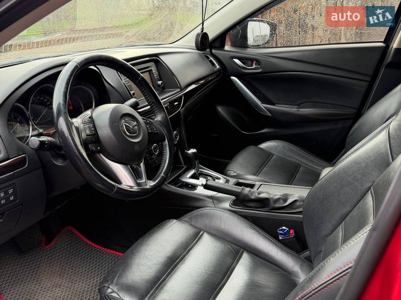 Седан Mazda 6 2014 в Радомышле