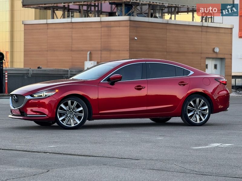 Седан Mazda 6 2019 в Киеве