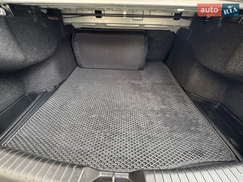 Седан Mazda 6 2016 в Києві