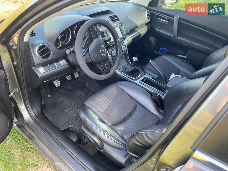 Универсал Mazda 6 2011 в Киеве