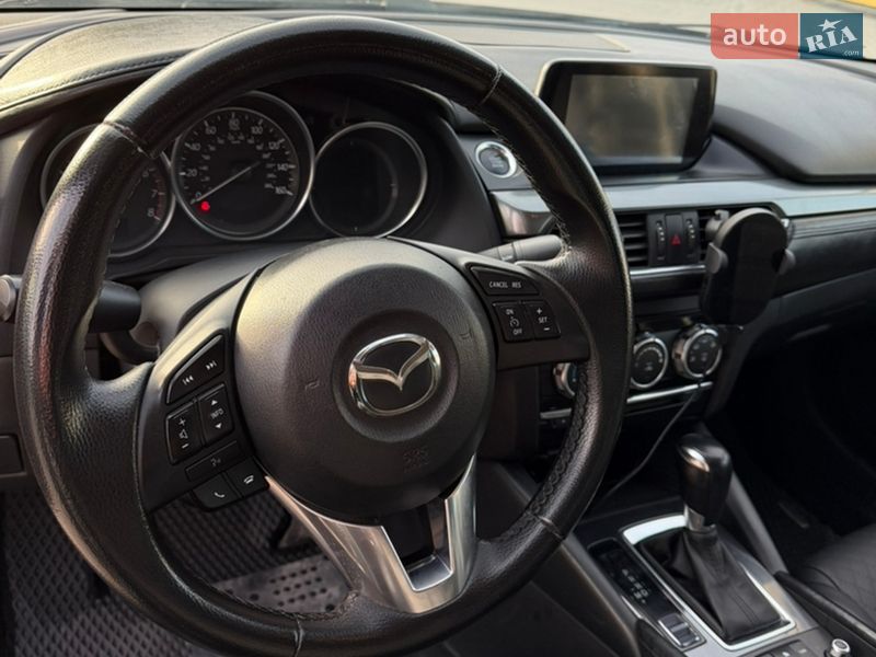 Седан Mazda 6 2015 в Львове