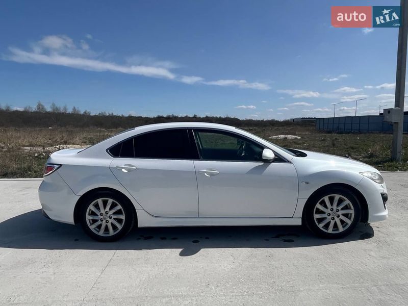 Седан Mazda 6 2010 в Львове