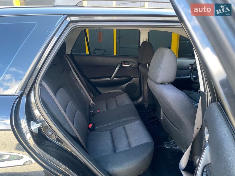Универсал Mazda 6 2006 в Самборе