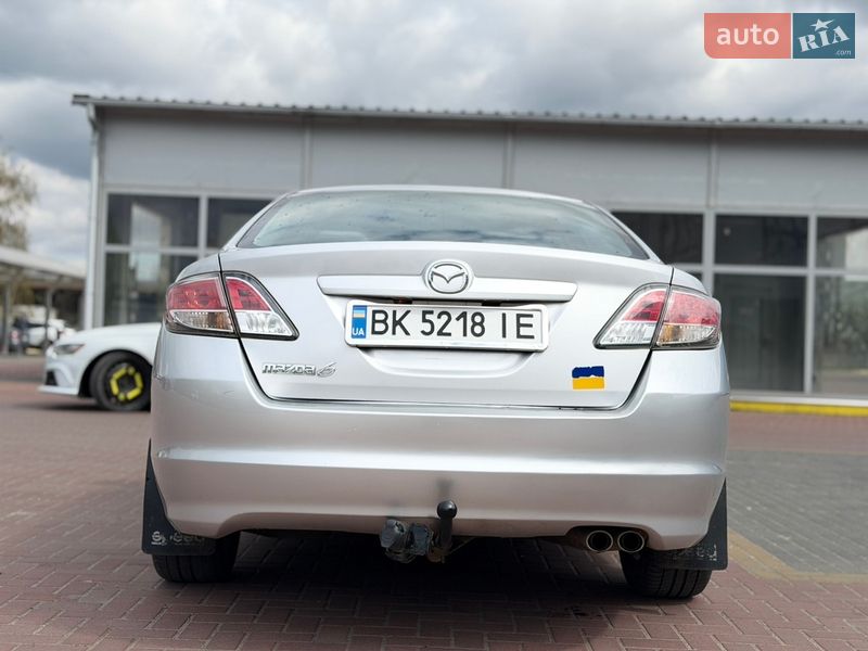 Седан Mazda 6 2012 в Ровно