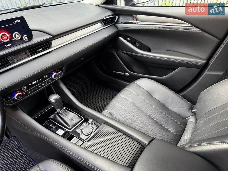 Седан Mazda 6 2021 в Киеве