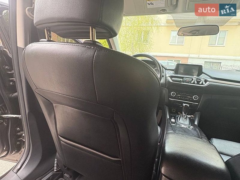 Седан Mazda 6 2015 в Киеве