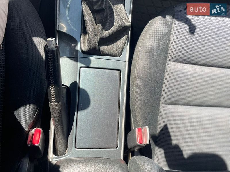 Седан Mazda 6 2006 в Виннице