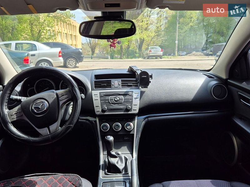 Седан Mazda 6 2008 в Днепре