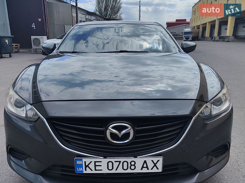 Седан Mazda 6 2016 в Днепре