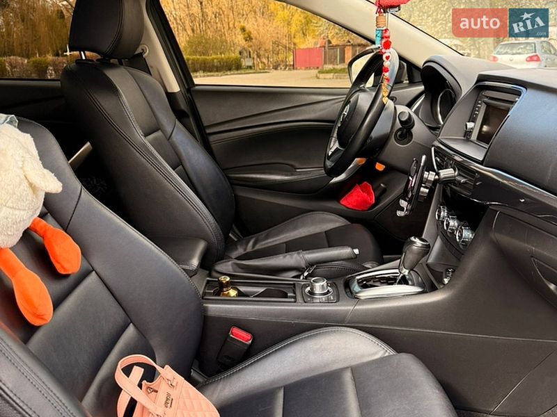 Седан Mazda 6 2013 в Фастові