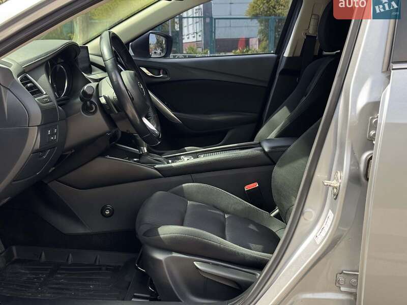 Седан Mazda 6 2017 в Киеве