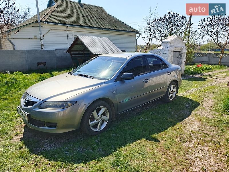 Седан Mazda 6 2005 в Лохвице