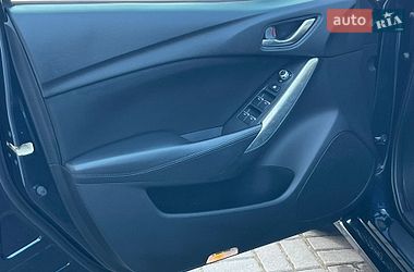 Седан Mazda 6 2015 в Борщеве