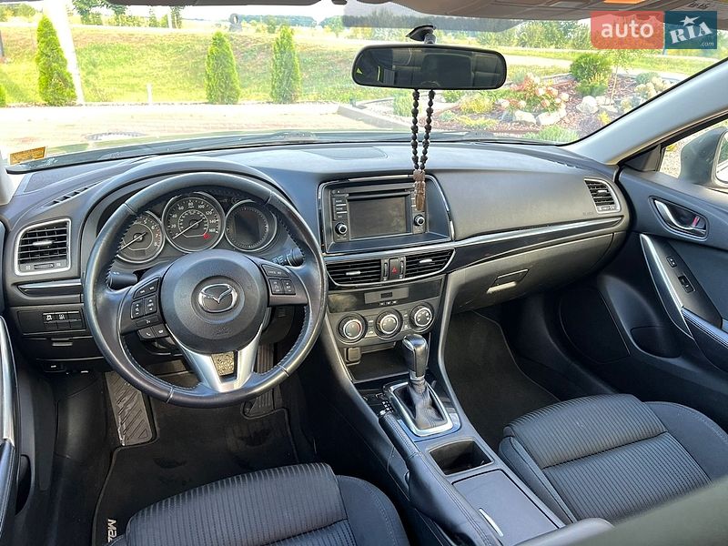 Седан Mazda 6 2014 в Чернигове