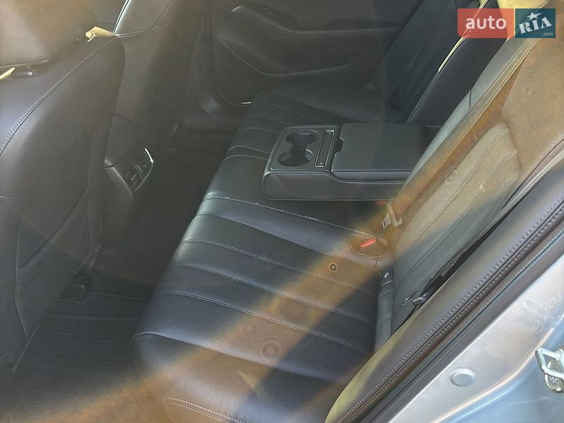 Седан Mazda 6 2018 в Виннице