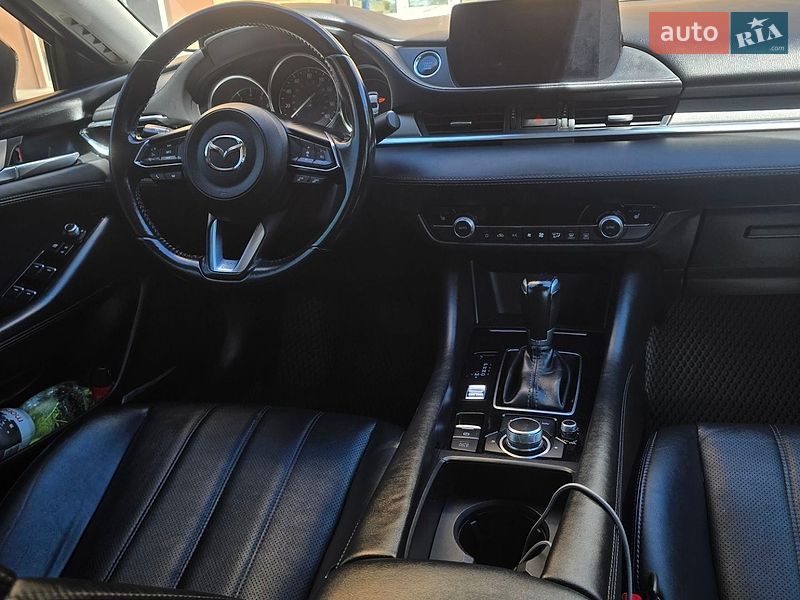 Седан Mazda 6 2018 в Хмельницком