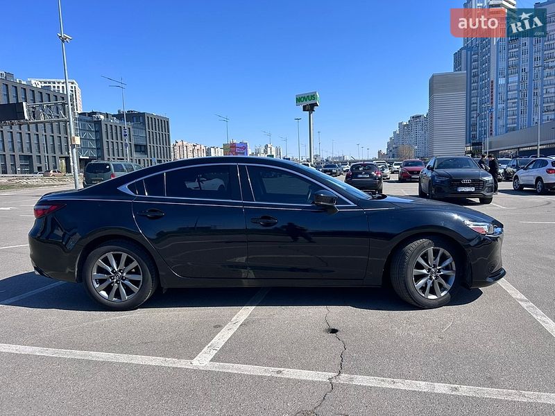 Седан Mazda 6 2019 в Киеве