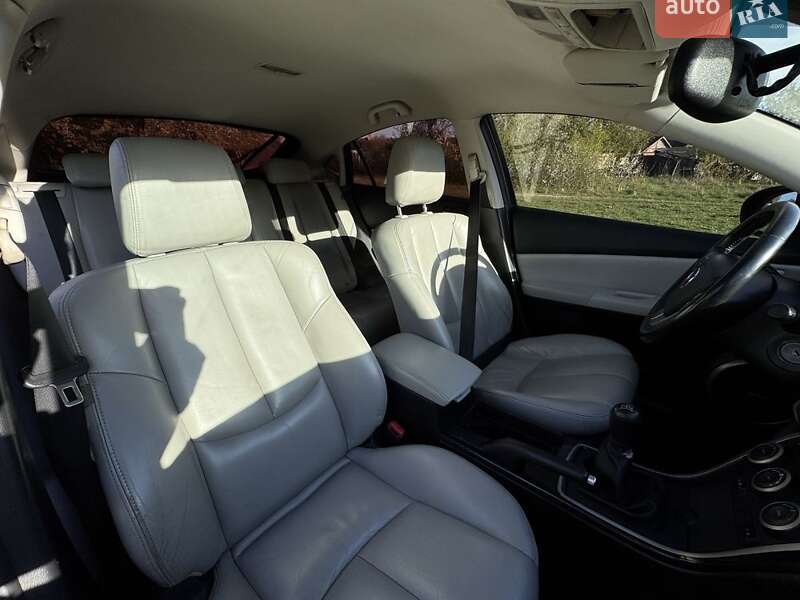 Универсал Mazda 6 2008 в Луцке