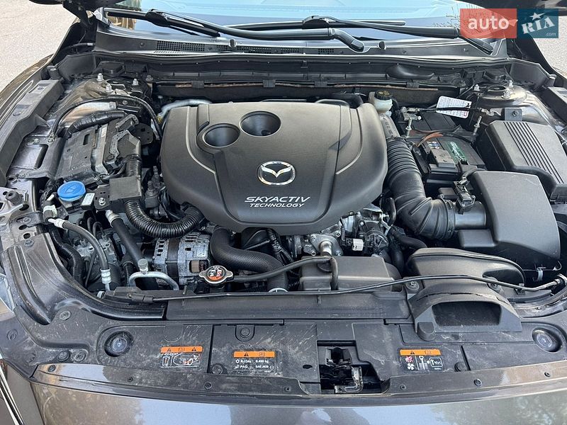 Седан Mazda 6 2016 в Киеве