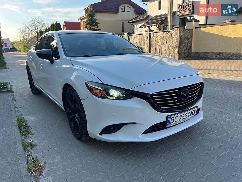 Седан Mazda 6 2015 в Львові
