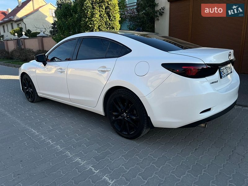 Седан Mazda 6 2015 в Львові