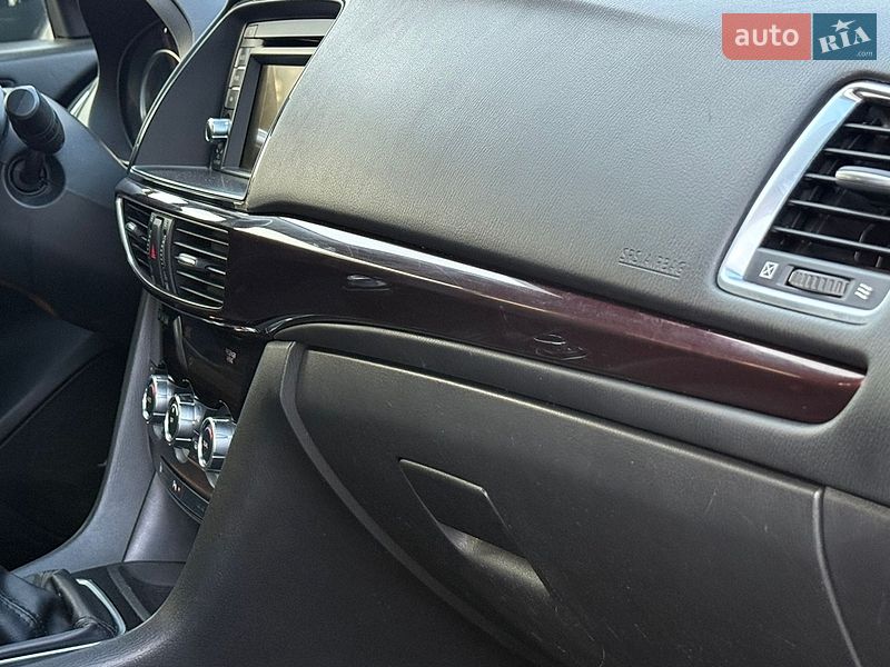 Седан Mazda 6 2014 в Тараще