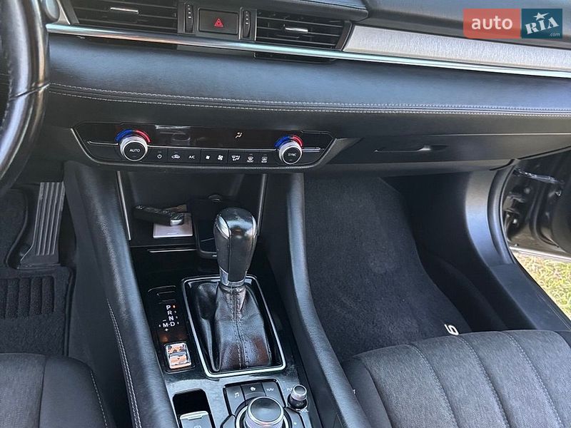 Седан Mazda 6 2018 в Киеве