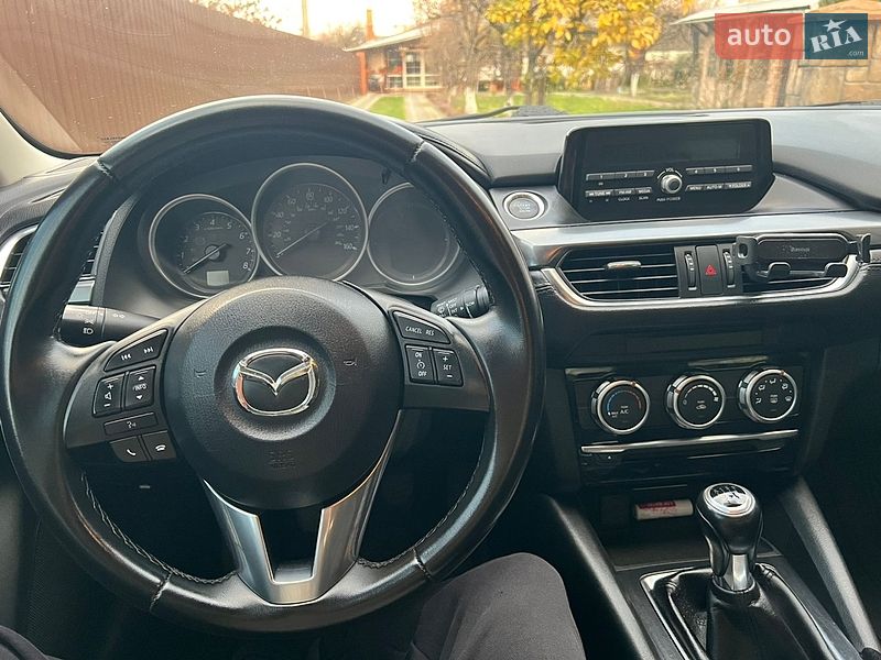 Седан Mazda 6 2016 в Коломые