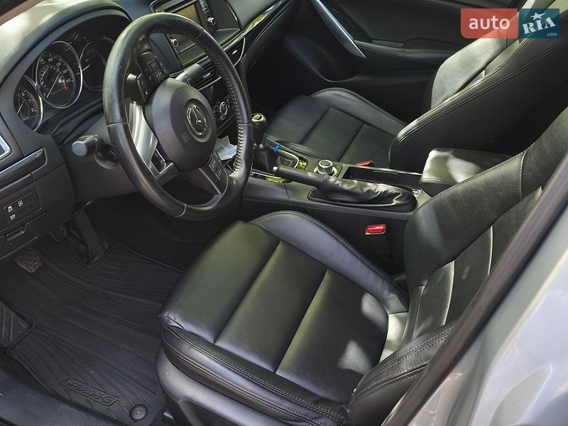 Седан Mazda 6 2013 в Чернігові