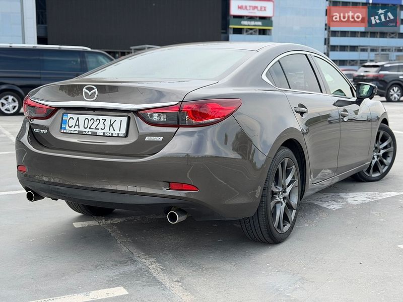 Седан Mazda 6 2016 в Киеве