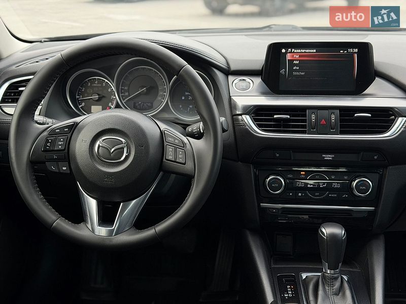 Седан Mazda 6 2016 в Киеве