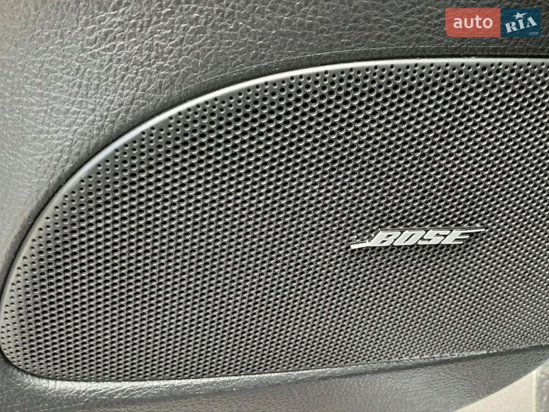 Седан Mazda 6 2002 в Золочеве