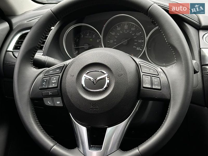 Седан Mazda 6 2016 в Білогородці