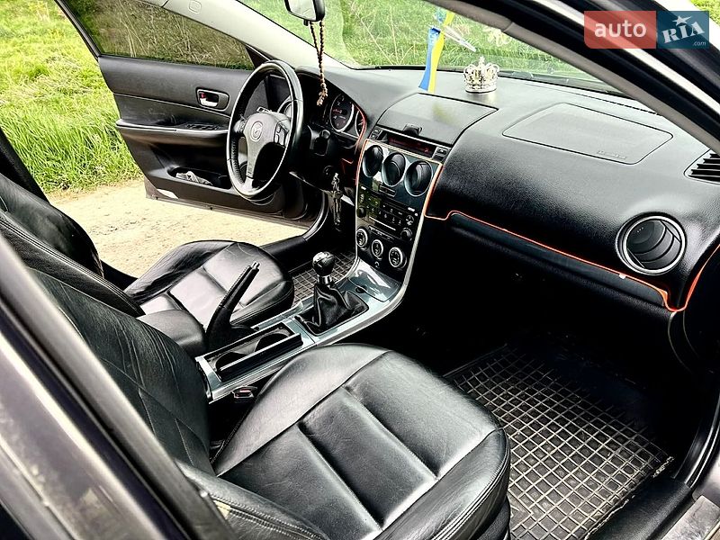 Универсал Mazda 6 2005 в Самборе