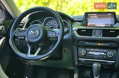 Седан Mazda 6 2016 в Киеве