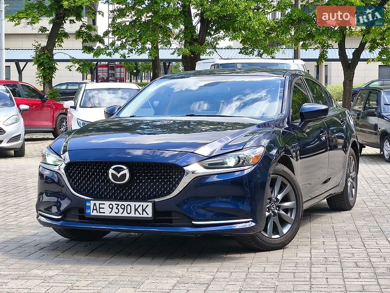 Седан Mazda 6 2018 в Днепре