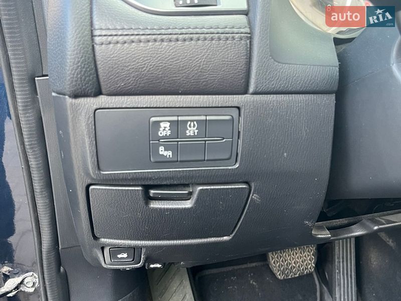 Седан Mazda 6 2015 в Кривому Розі