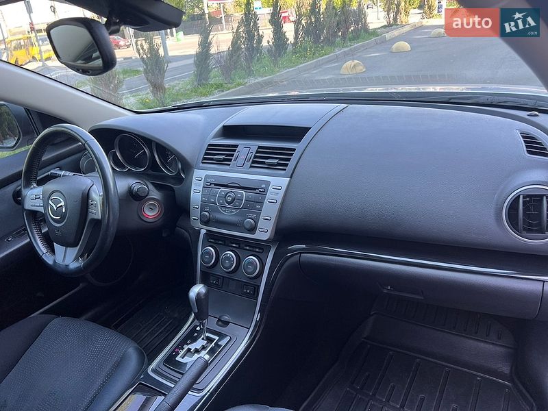 Седан Mazda 6 2008 в Днепре