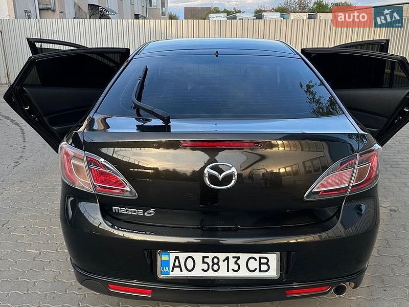 Лифтбек Mazda 6 2009 в Баранинцах