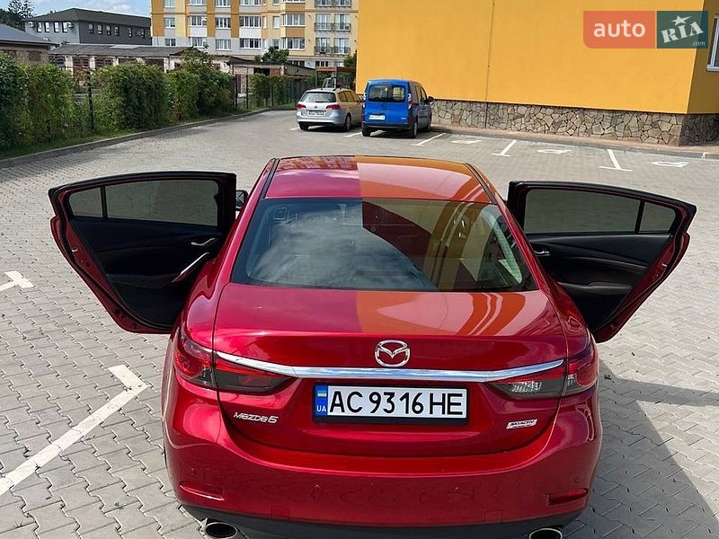 Седан Mazda 6 2014 в Луцке