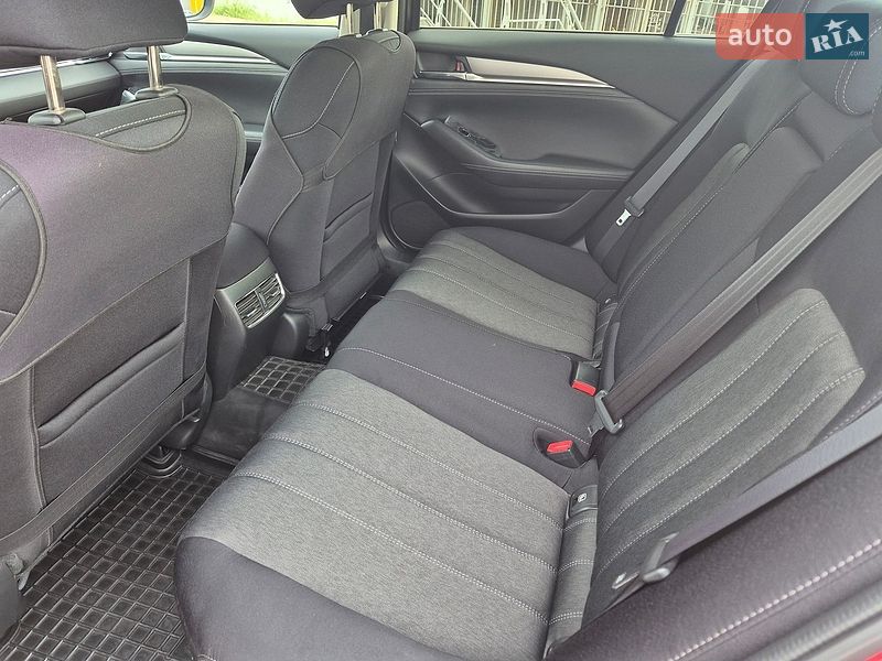 Седан Mazda 6 2019 в Запоріжжі