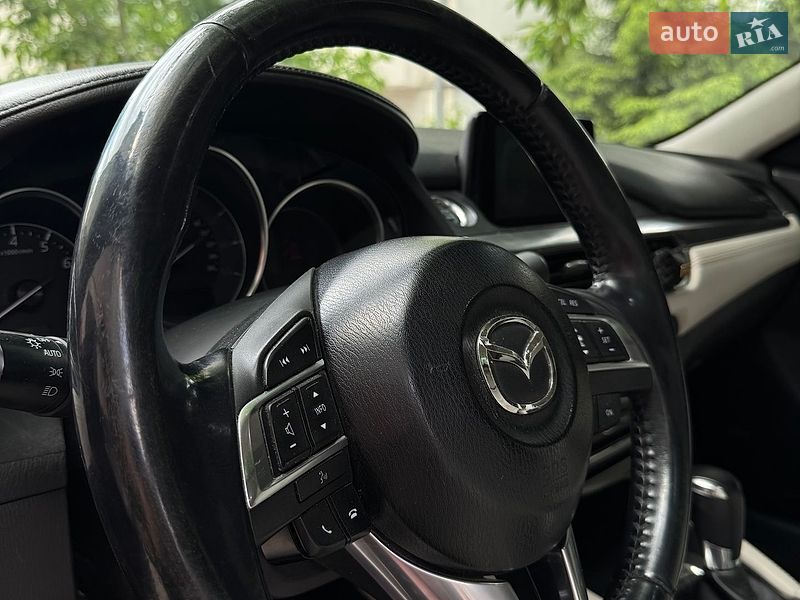 Седан Mazda 6 2014 в Тернополе