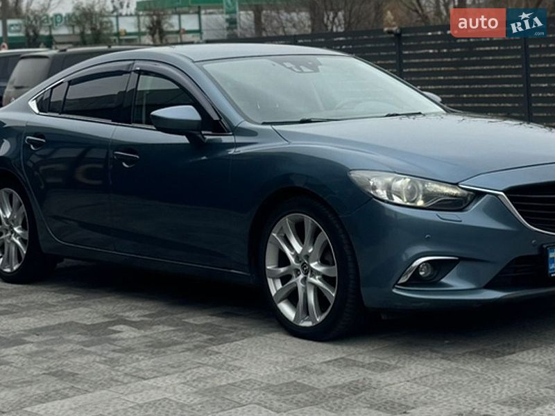 Седан Mazda 6 2013 в Каменке-Бугской
