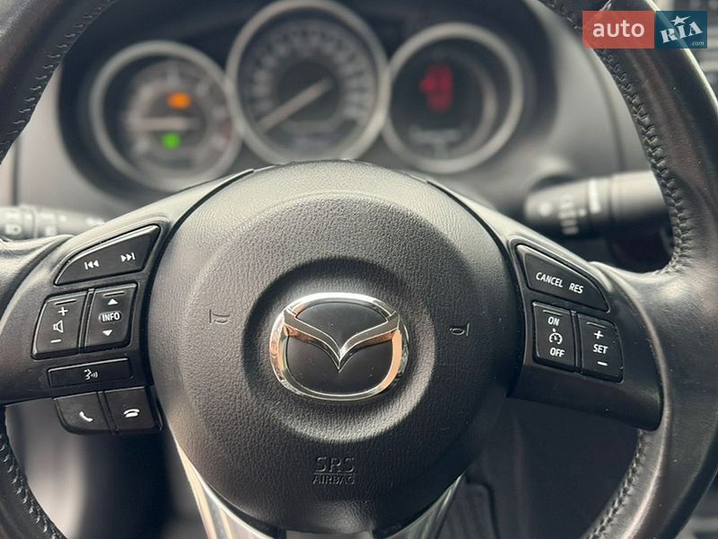 Седан Mazda 6 2013 в Каменке-Бугской