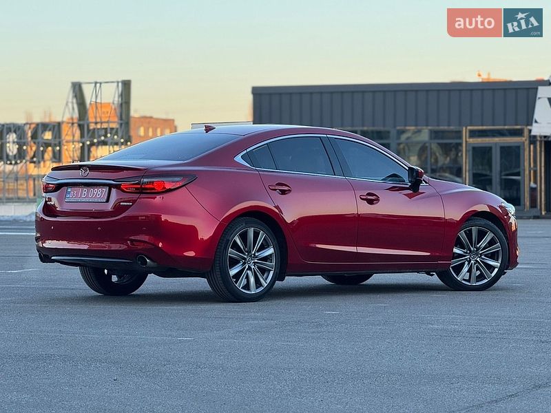 Седан Mazda 6 2019 в Киеве