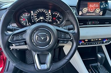 Седан Mazda 6 2019 в Киеве