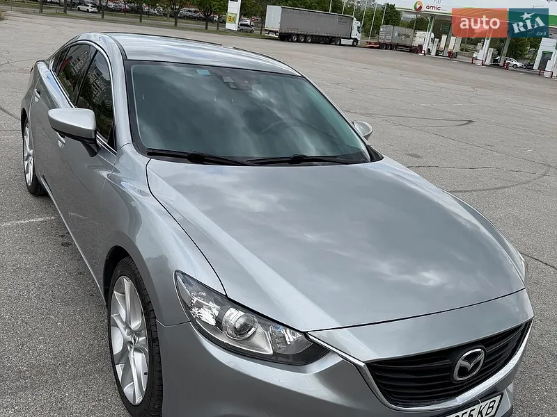 Mazda 6
