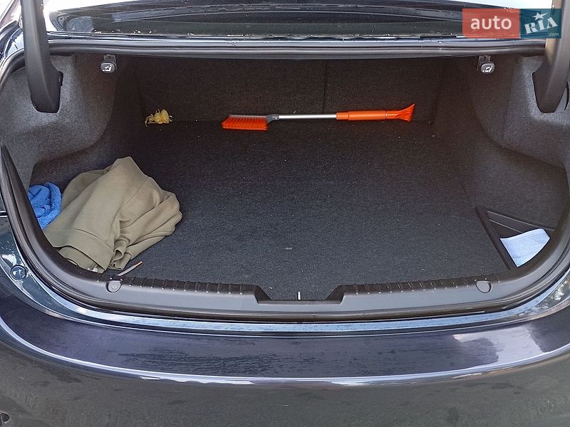 Седан Mazda 6 2020 в Черкассах