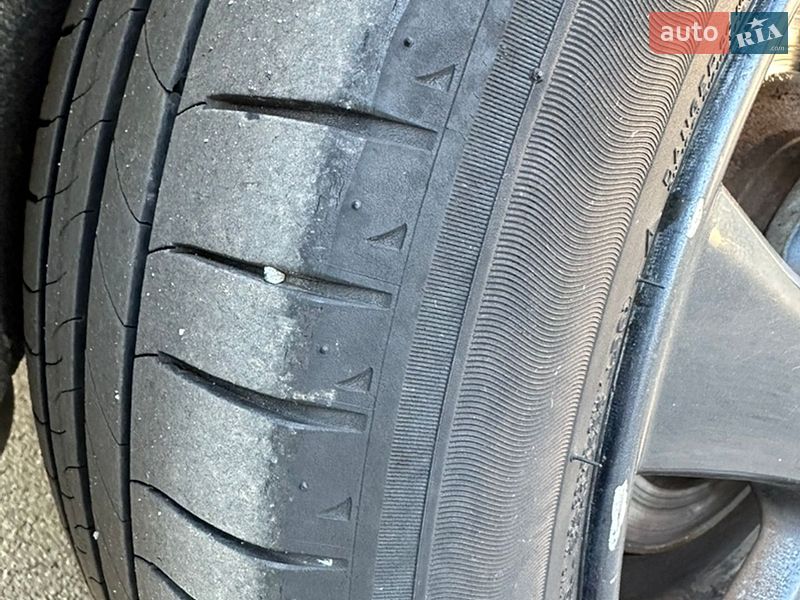 Седан Mazda 6 2003 в Киеве