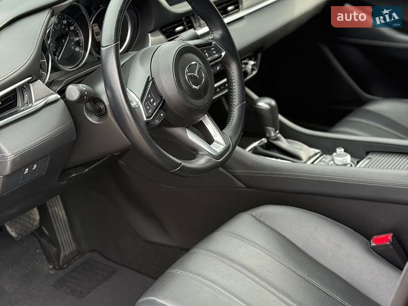Седан Mazda 6 2021 в Луцке